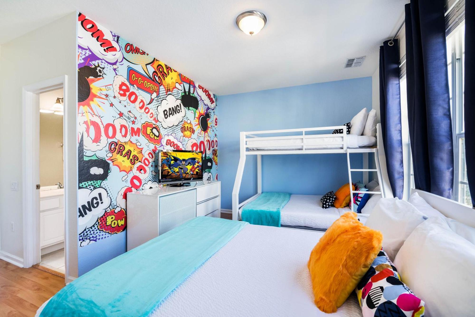 Holiday home Beautiful Newly Updated Townhome Sleeps 10 *