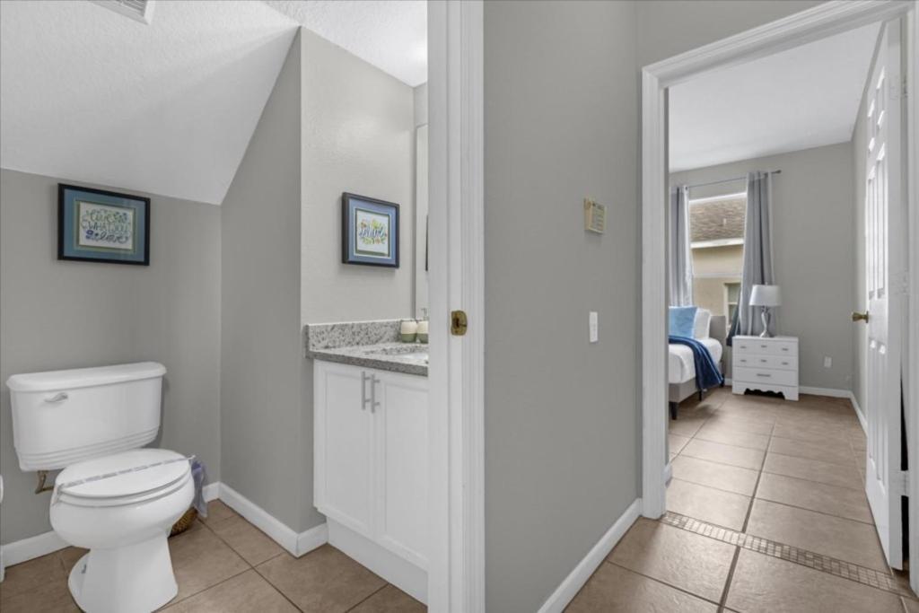 5 Bedrooms - 3,5 Bathrooms - Windsor Palms 8017 Kp Holiday home