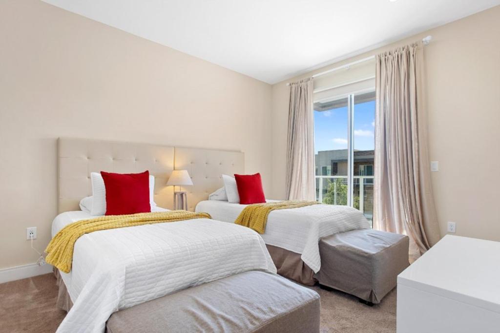 4 Bedroom- 4,5 Bathroom Magic Village 3239 Ba Holiday home *