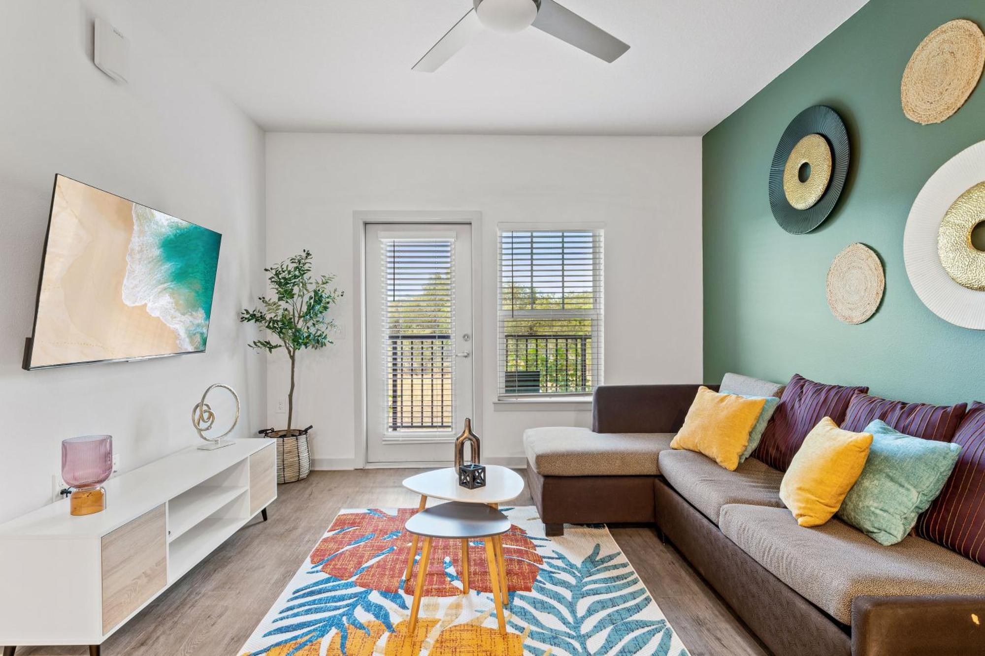Complete ,10 Min To Parks Pets Allowed, Resort-style Amenities Orlando