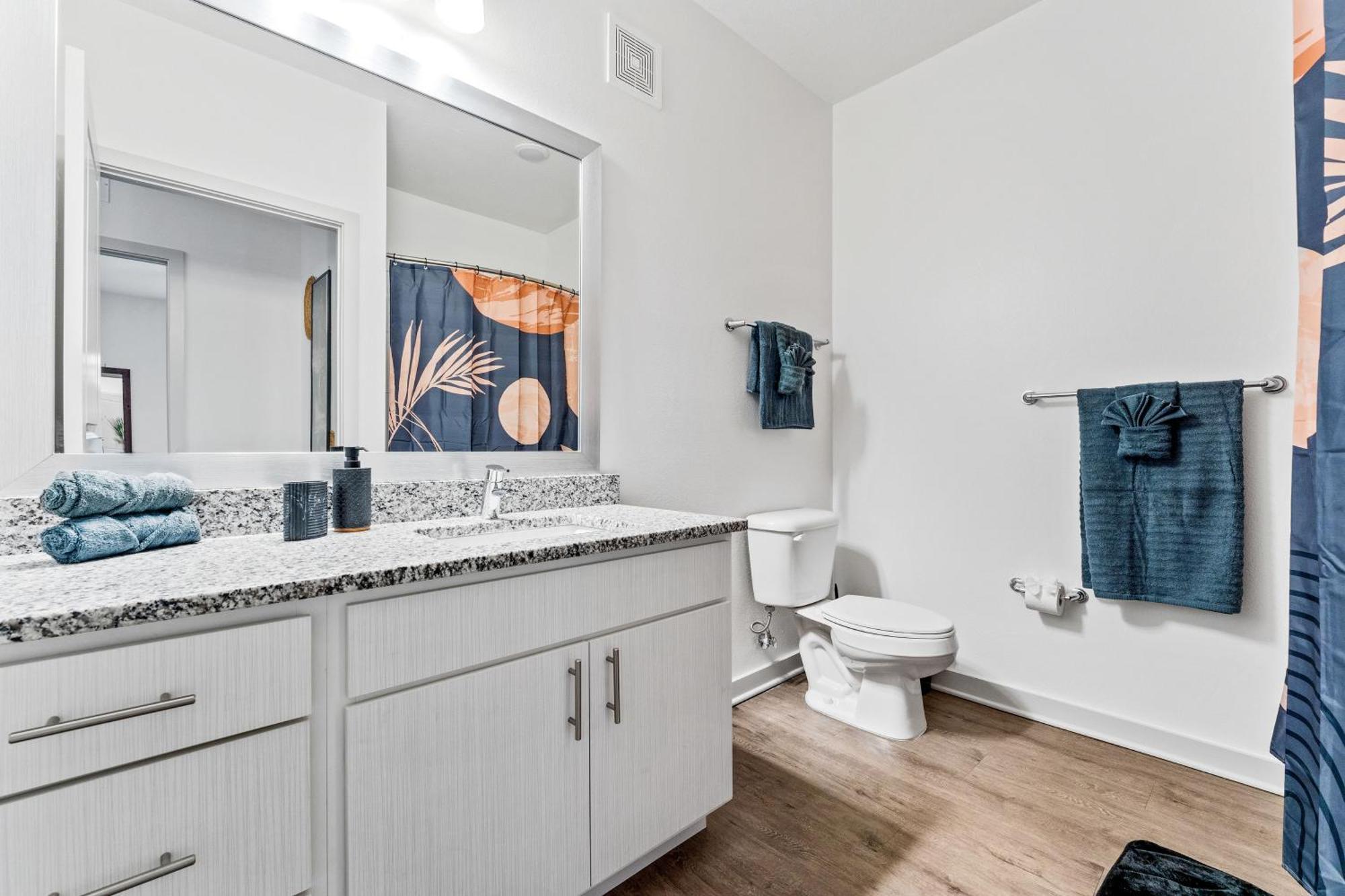 Complete ,10 Min To Parks Pets Allowed, Resort-style Amenities Apartment Orlando