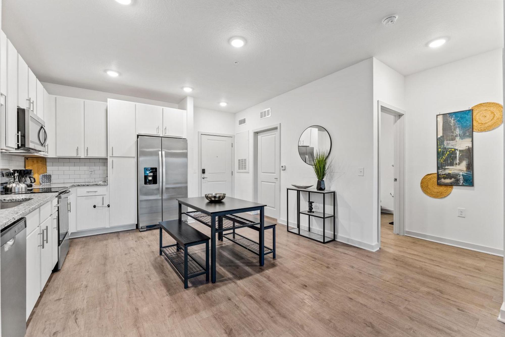 Complete ,10 Min To Parks Pets Allowed, Resort-style Amenities