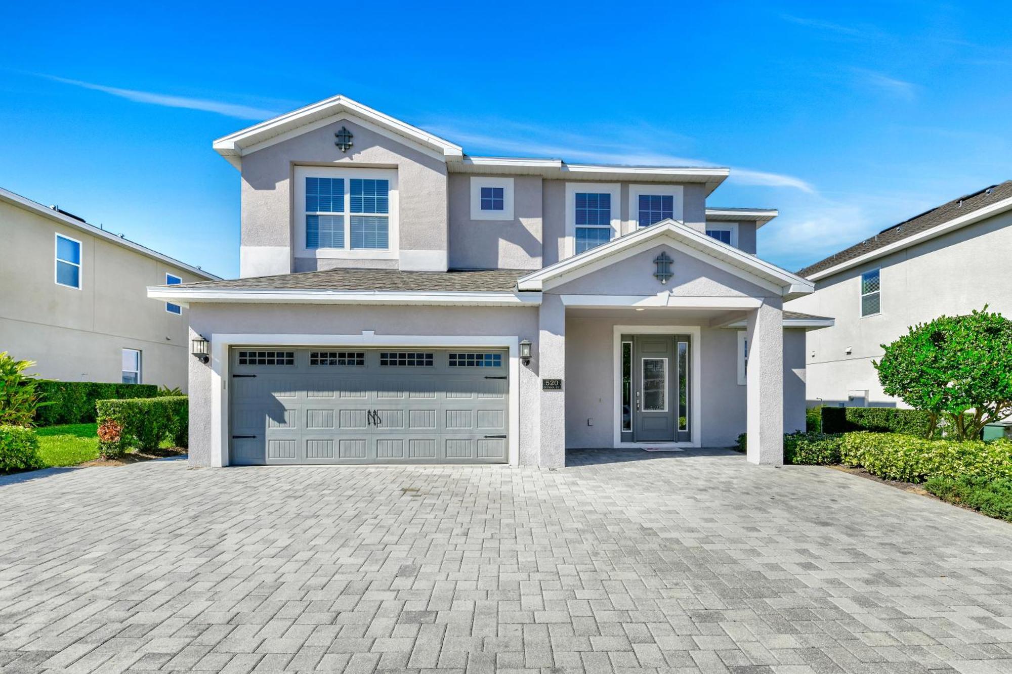 Holiday home Luxurious Near With Private Pool & Encore Water Park Access By Rentyl - 520b