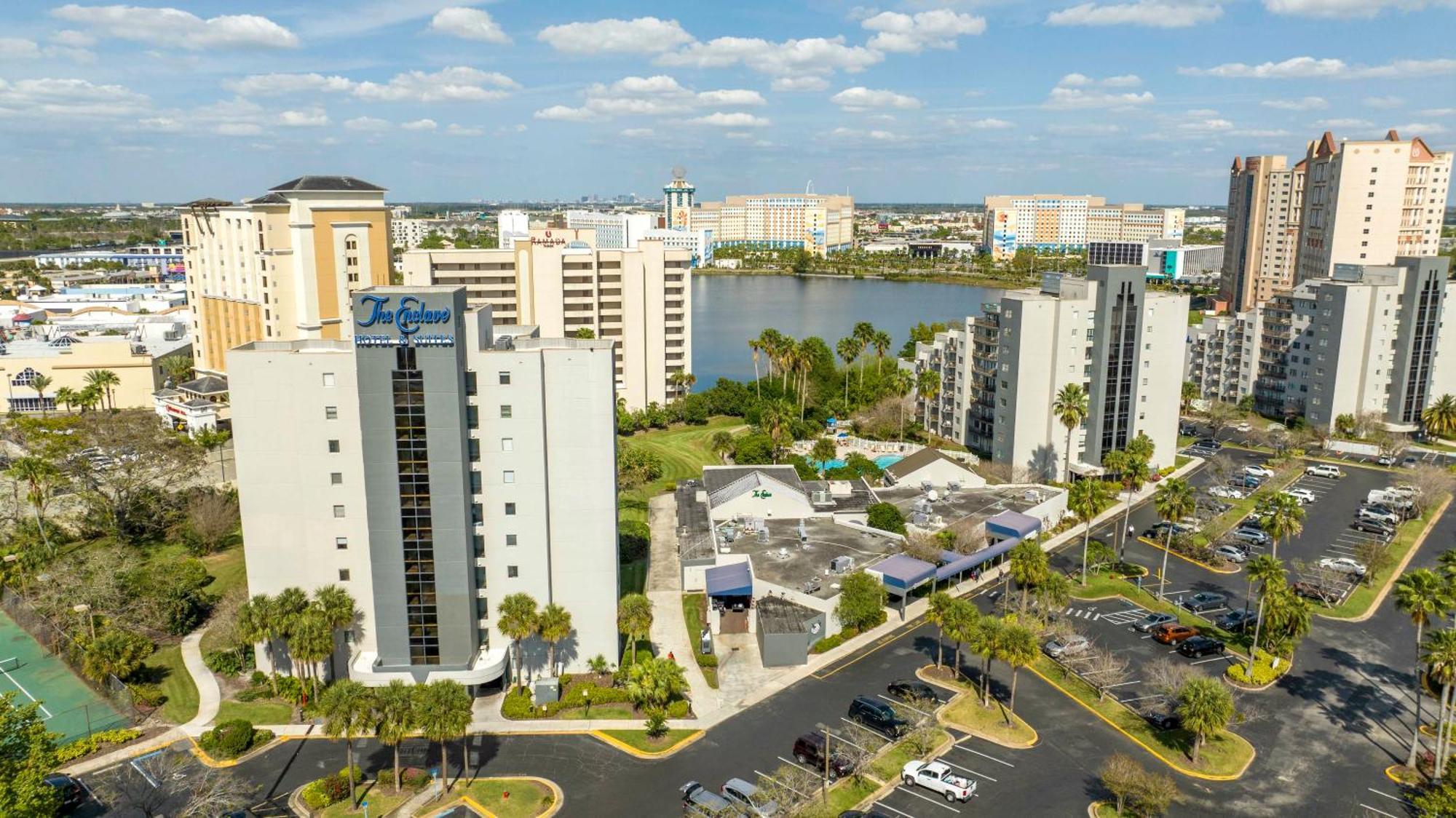 Cozy 2br Condo-modern-best Location-6165 Holiday home *