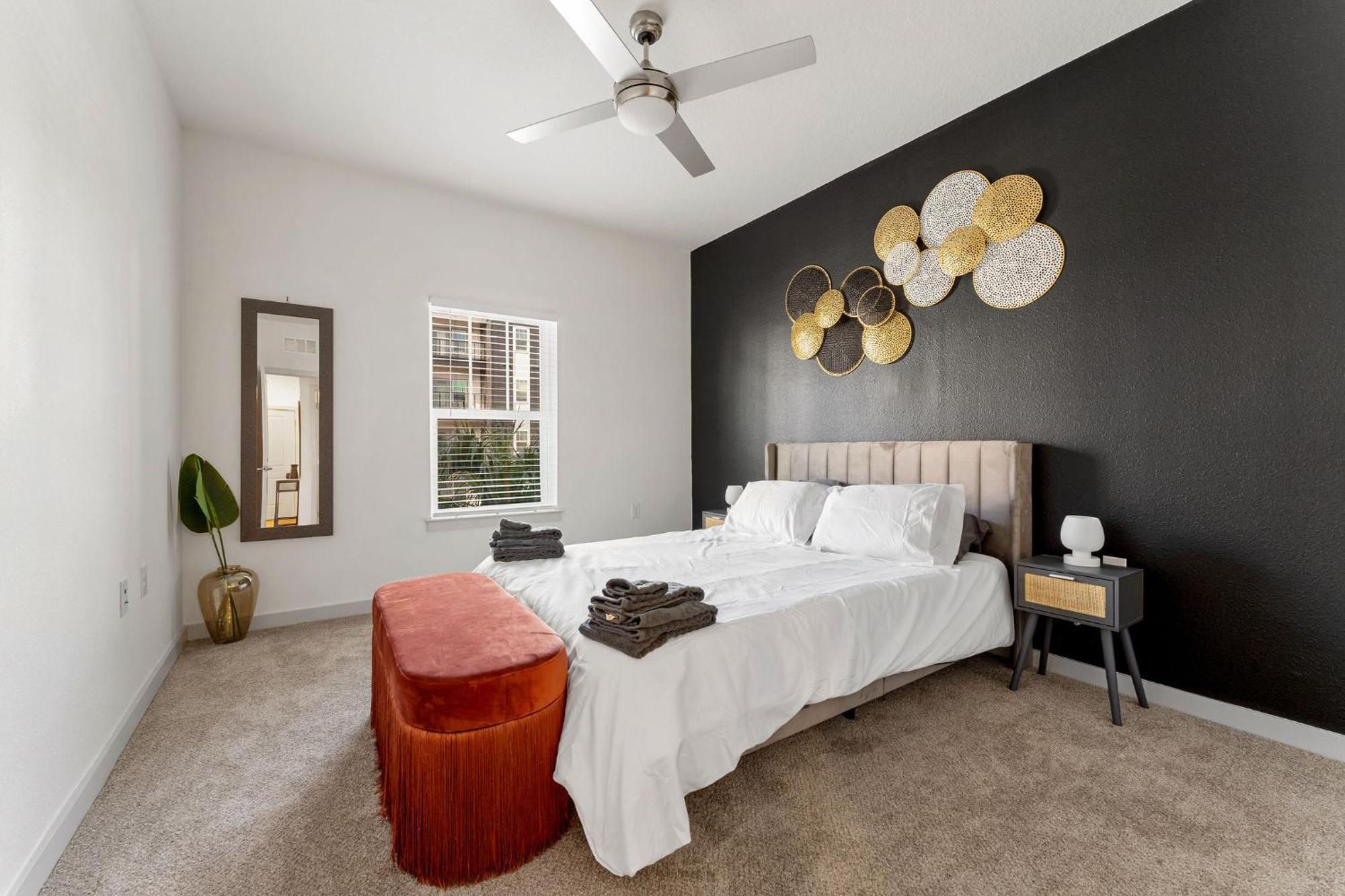 Apartment Complete Contemporary 10 Min To Parks Pets Allowed, Resort-style Amenities