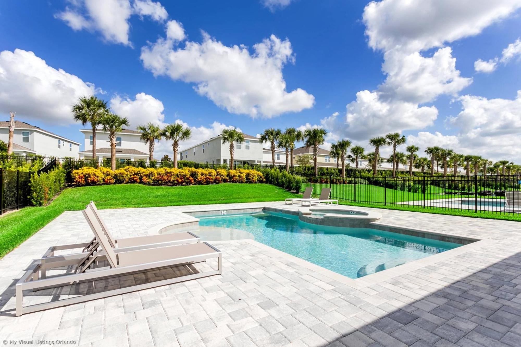 Encore 6 Bedroom Vacation With Pool 1913 *