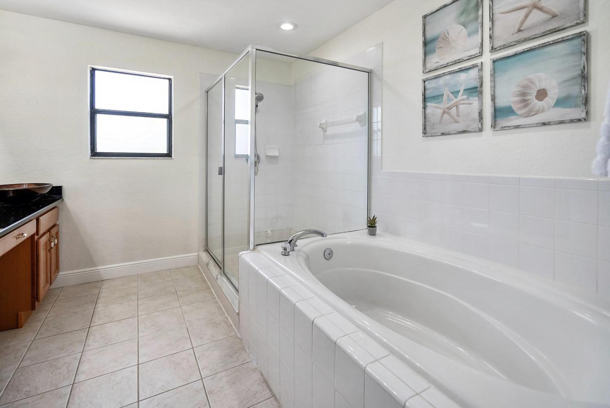 Villa Luxury High Grove 4bds With Pool Near *