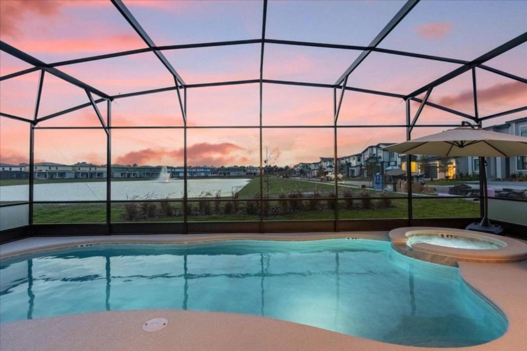 12 Bedrooms- 11,5 Baths- Paradiso Grande 10000vw