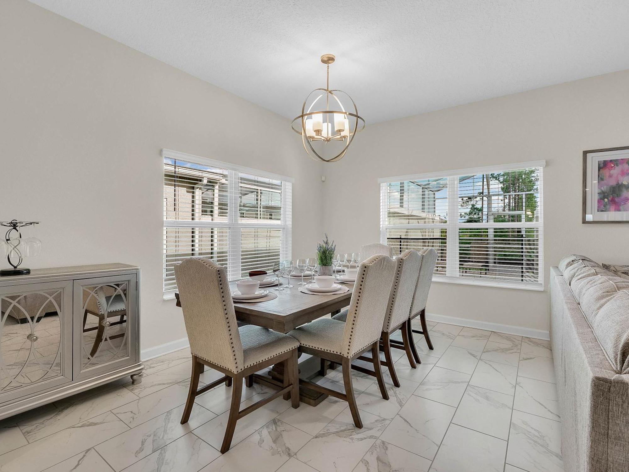 5 Bedrooms - 4 Bathrooms - Champions Gate 444 Oc *