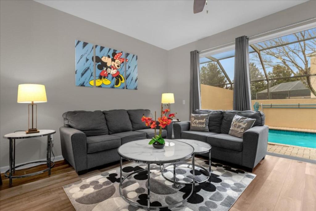 Holiday home 3 Bedrooms- 3 Bathrooms- Windsor Hills 7680 Fs