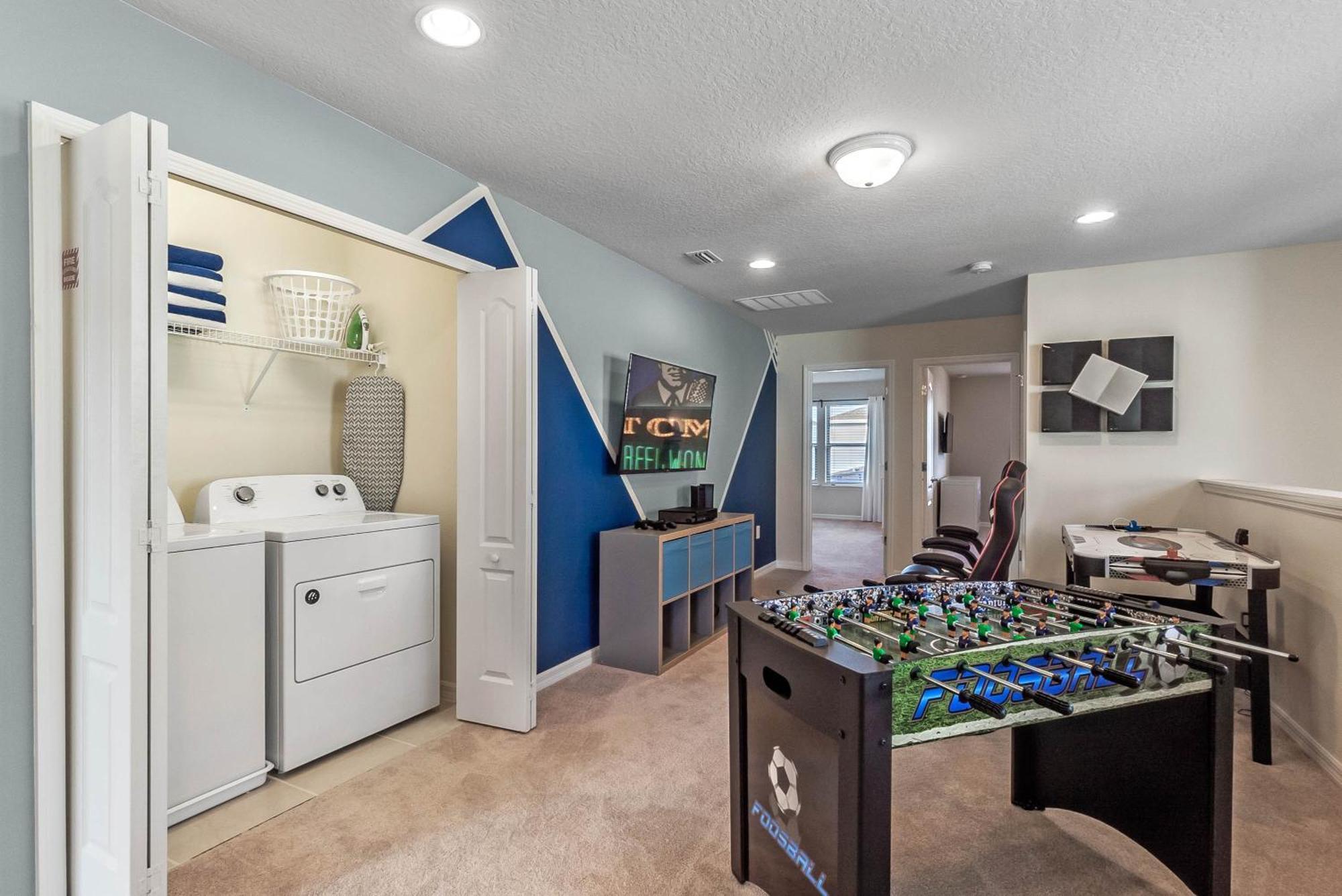 5 Bedrooms - 4,5 Bathrooms - Windsor At Westside 8917 Sa