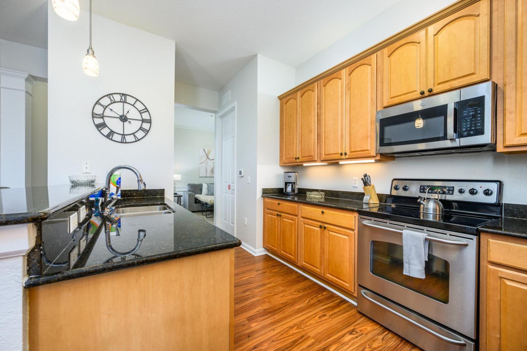 Penthouse Vacation Condo, Near The Parks - 2015 Orlando