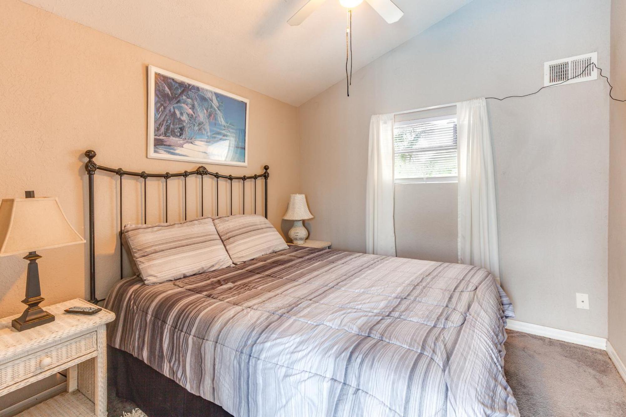 Fern Park Pool House With Private Patio And Fire Pit! Holiday home