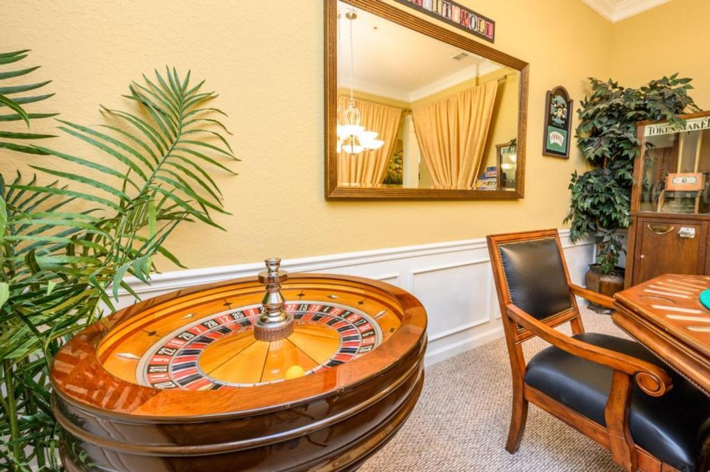 Tropical Lakeview W, Vegas Game - 1014 * Orlando