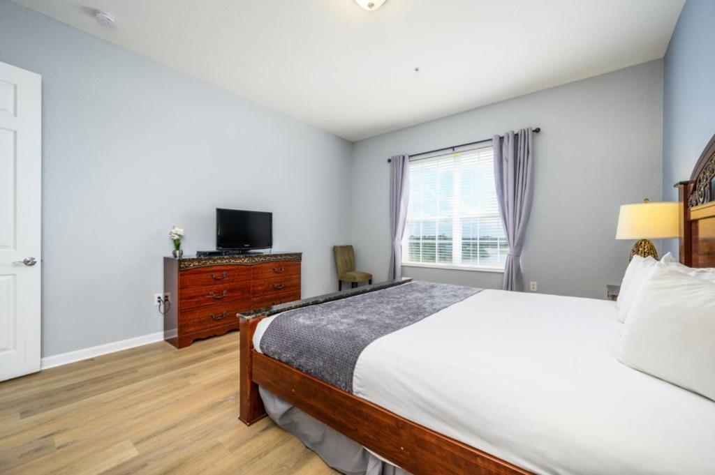 New Listing! Lakeview Condo, Vista Cay - 1017 Apartment Orlando