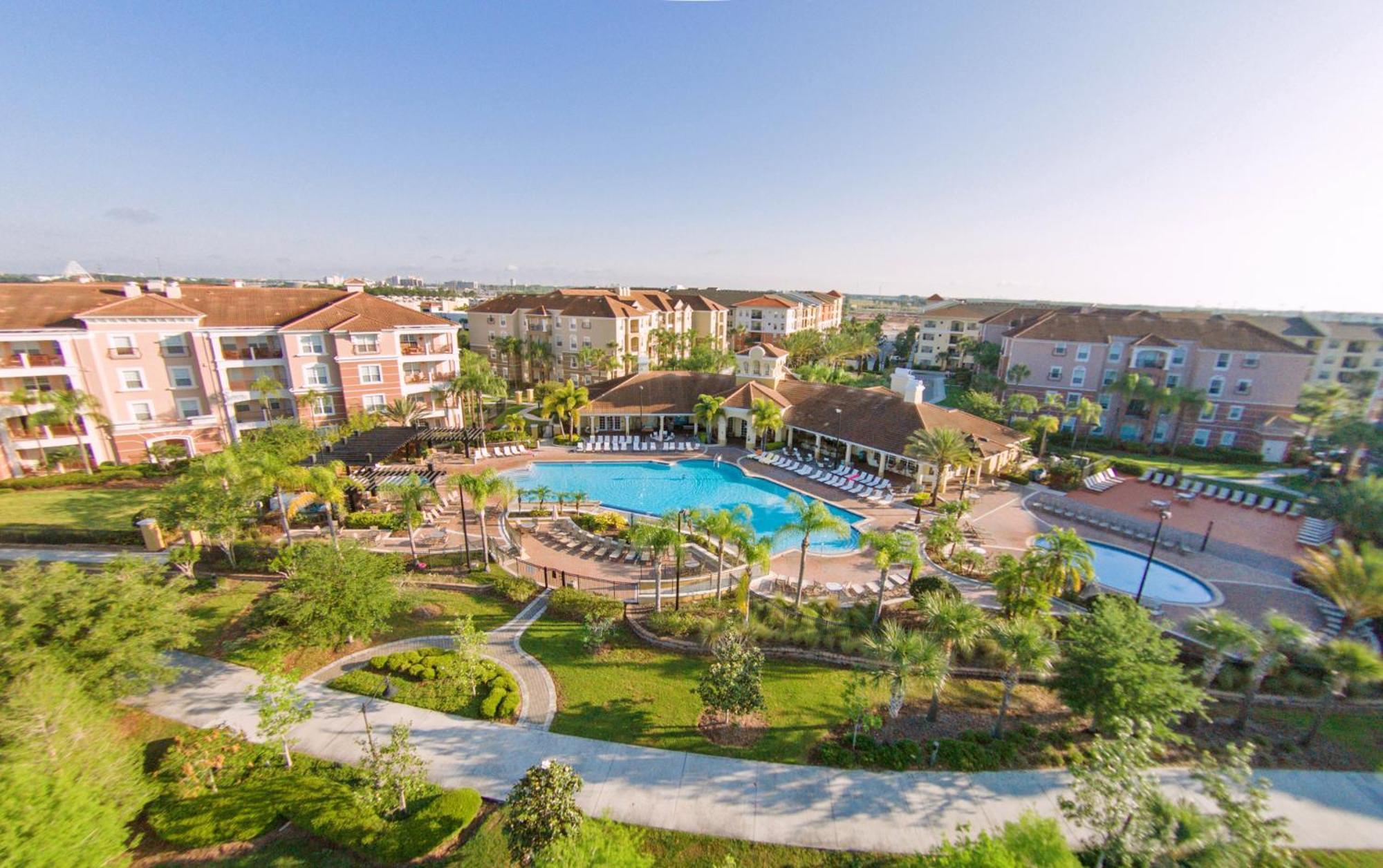 New Listing! Lakeview Condo, Vista Cay - 1017 Apartment *