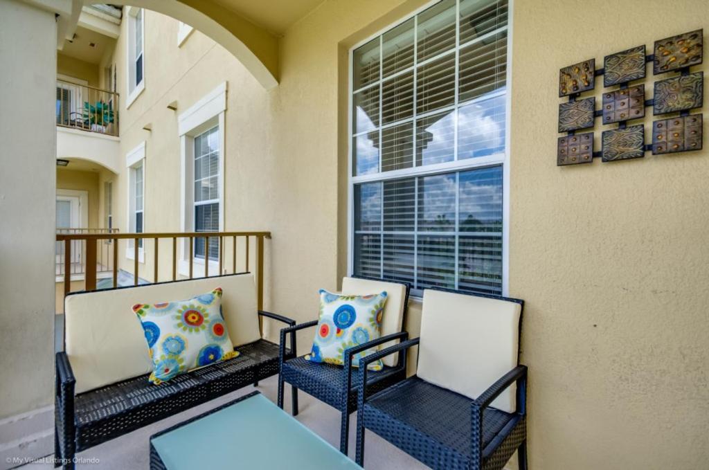 Apartment Beautiful Modern Vista Cay Condo, Near Parks-3025 *