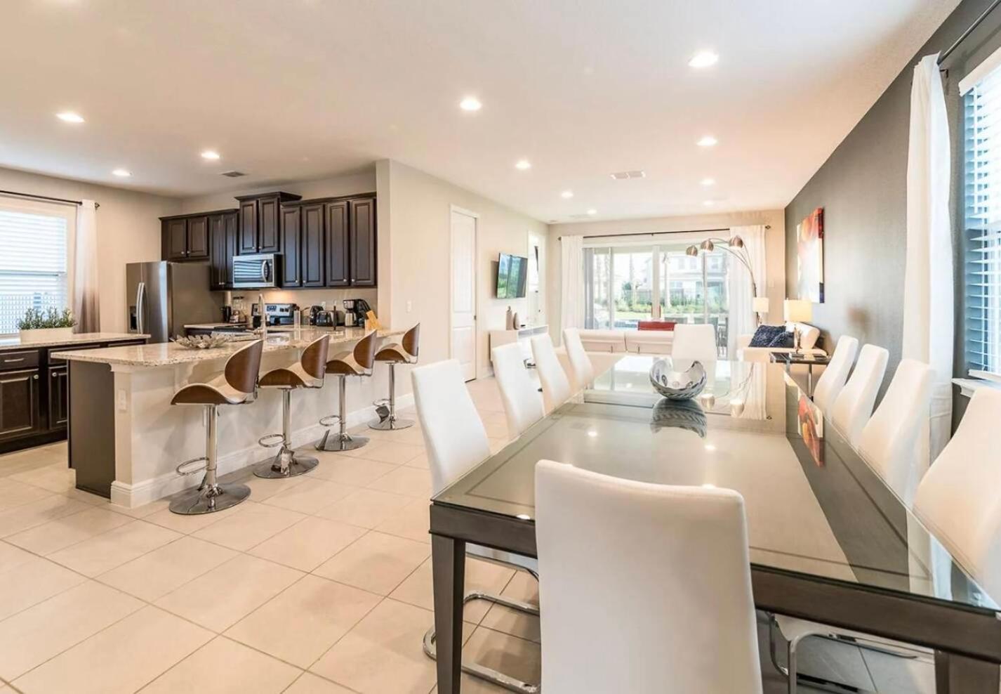 Holiday home 7708 - Beautiful 6bed W Pool And Jacuzzi Orlando