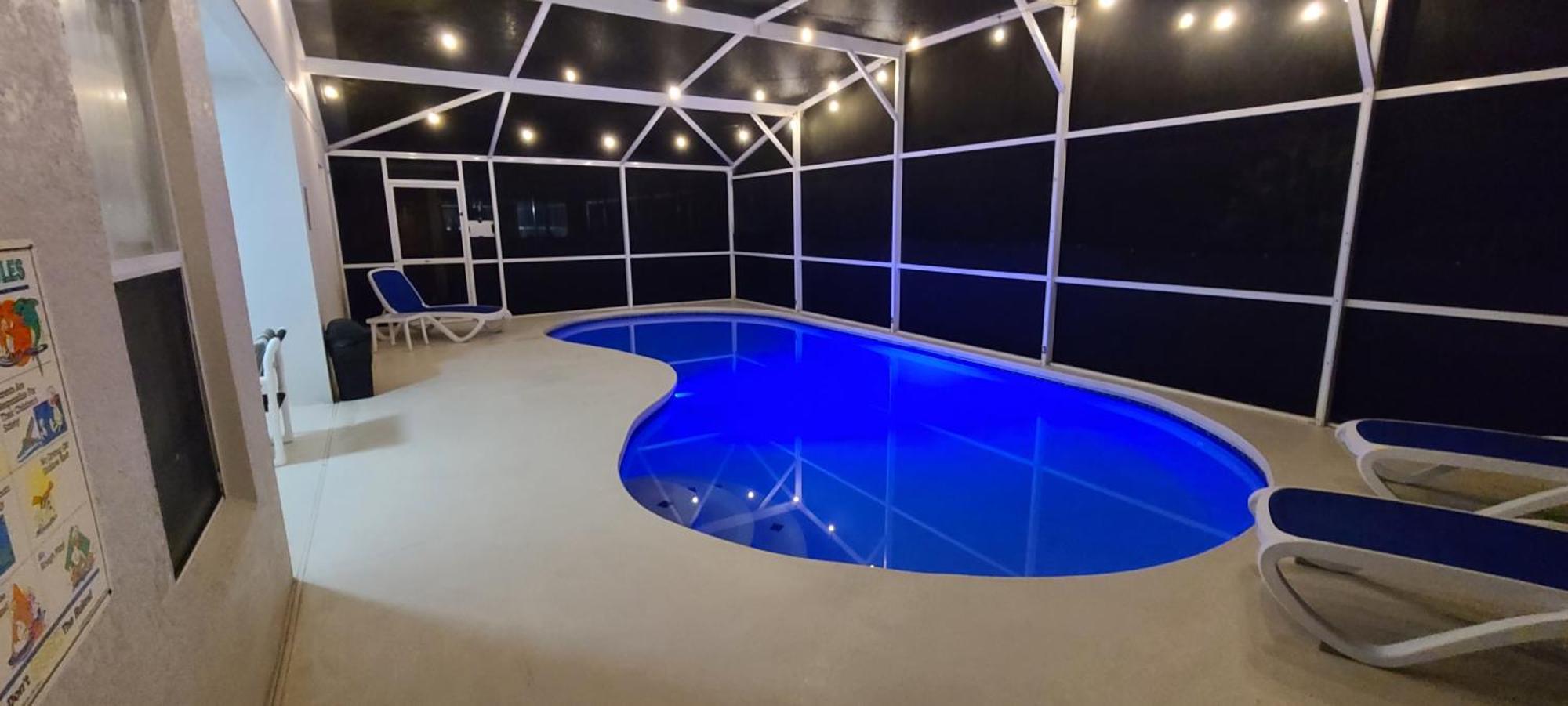 Close To Parks/amazing Private Pool
