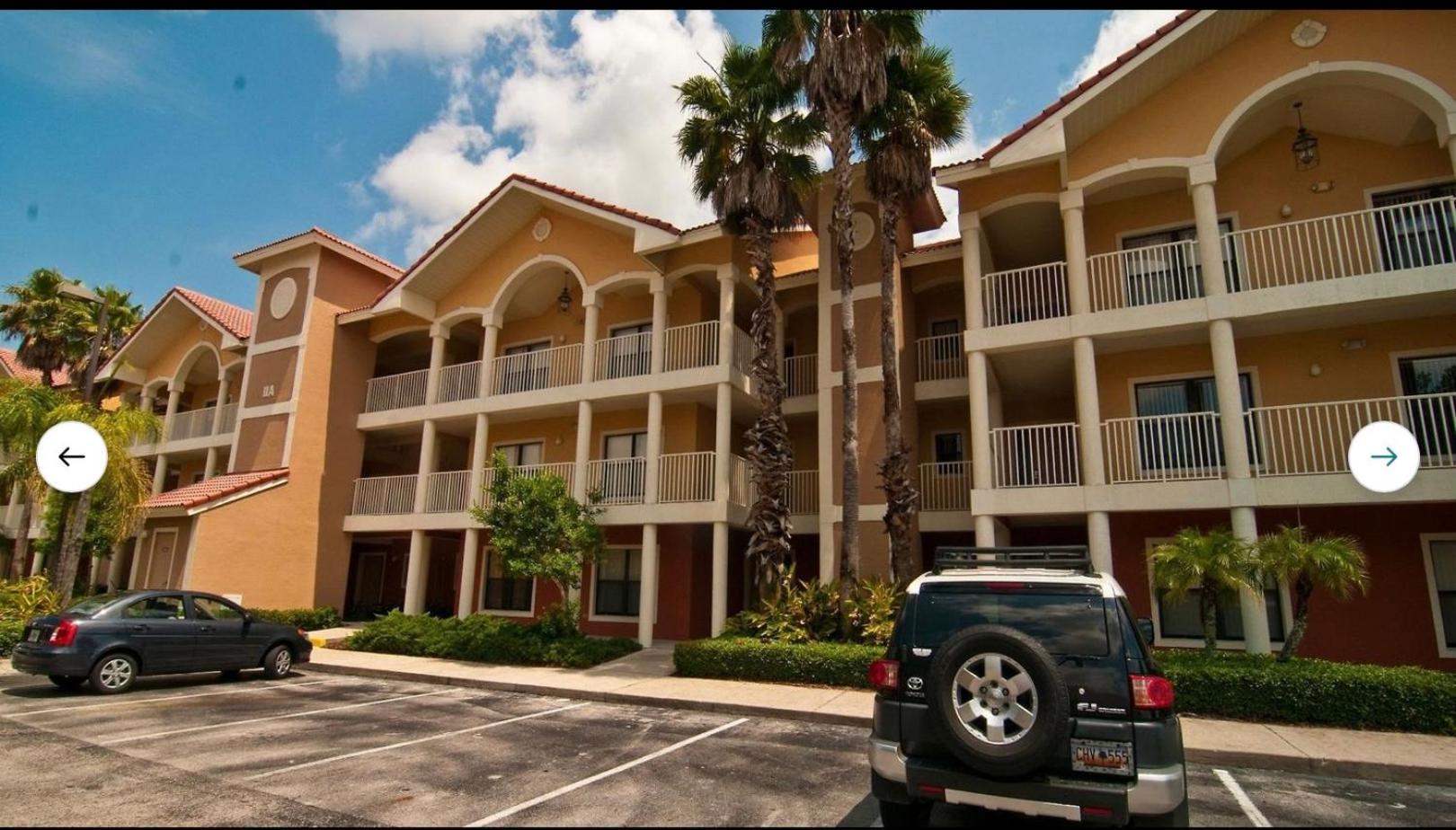 Westgate Town Center 2 *