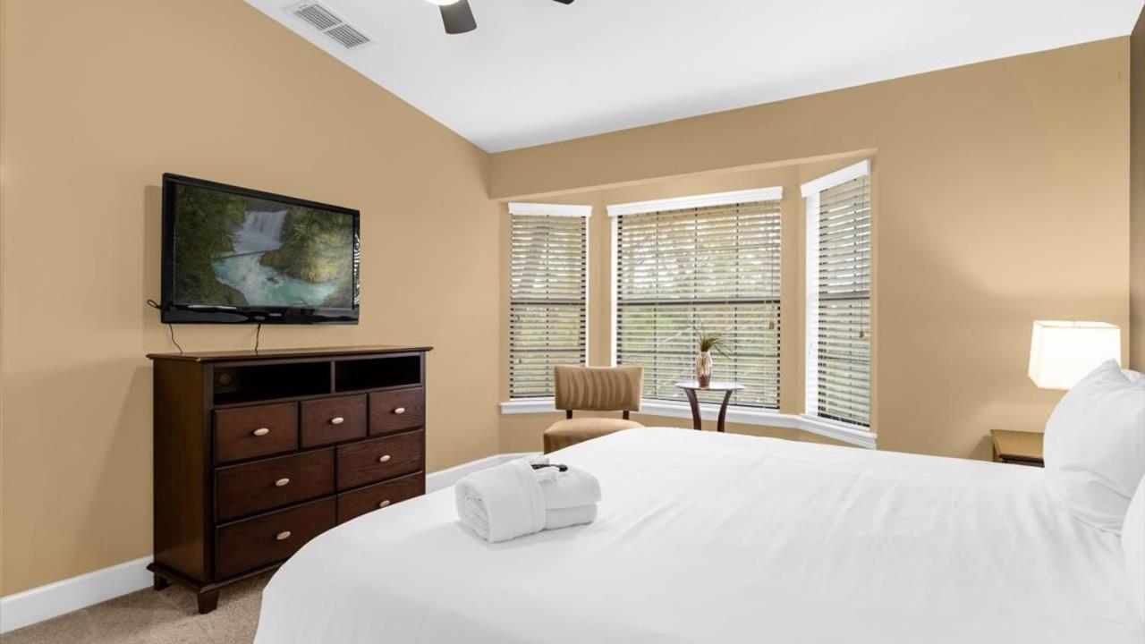 Holiday home Deluxe Townhome - 5 Min To *