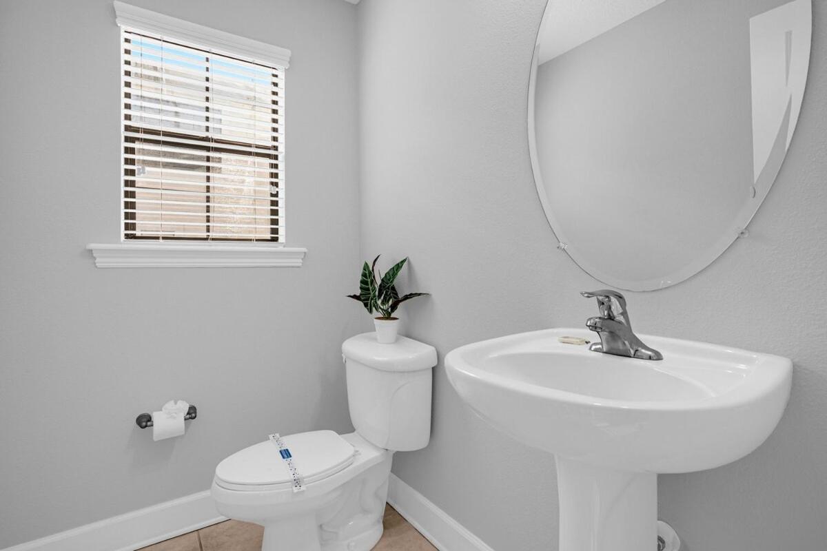 Spring Break In Fl! Relax In A Townhome By Disney! Holiday home *