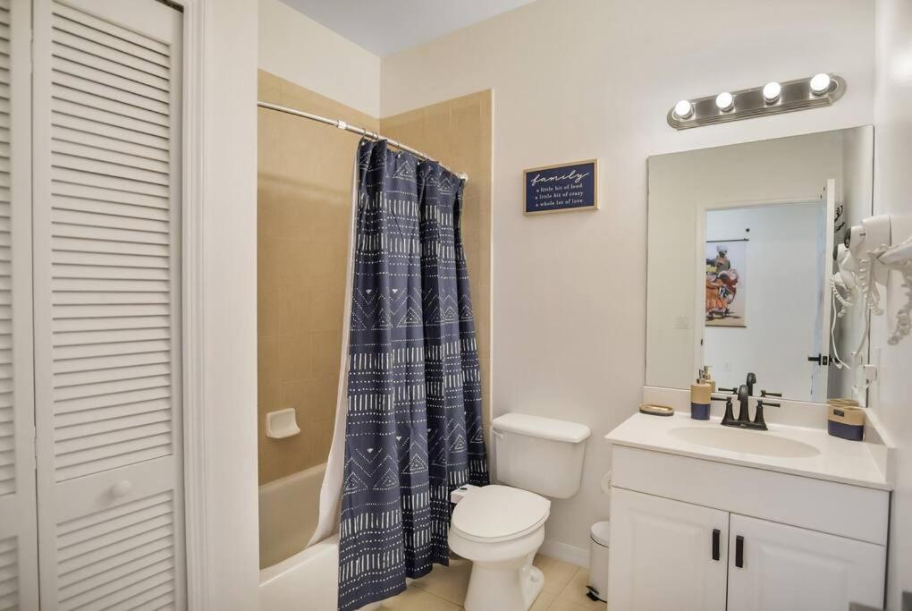 4 Miles To - Serene View Apartment Orlando