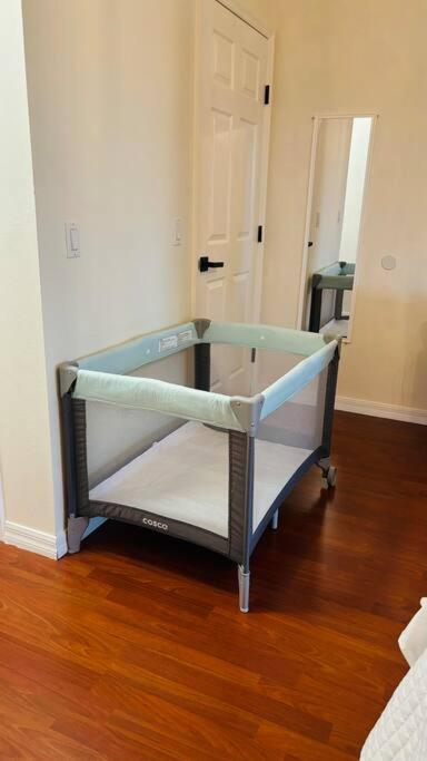 4 Miles To - Serene View Apartment Orlando