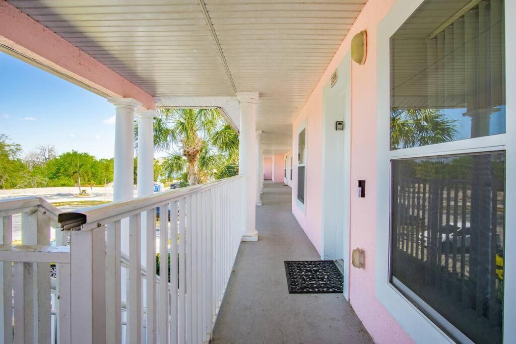 4 Miles To - Serene View Apartment Orlando