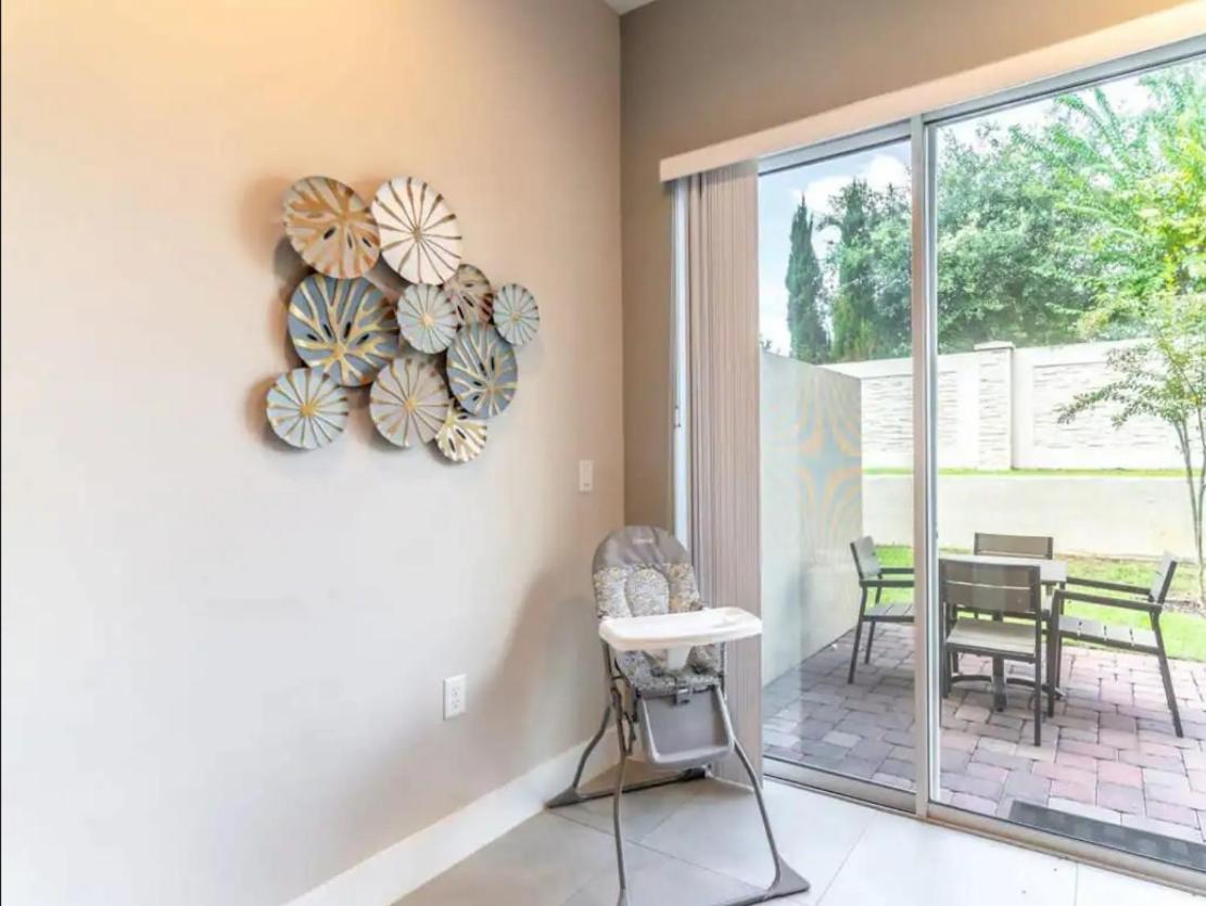 Holiday home 4br Retreat Gated With Pool & Hot Tub Orlando