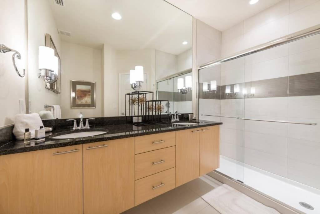 Spacious Comfortable Perfect Vacation Orlando