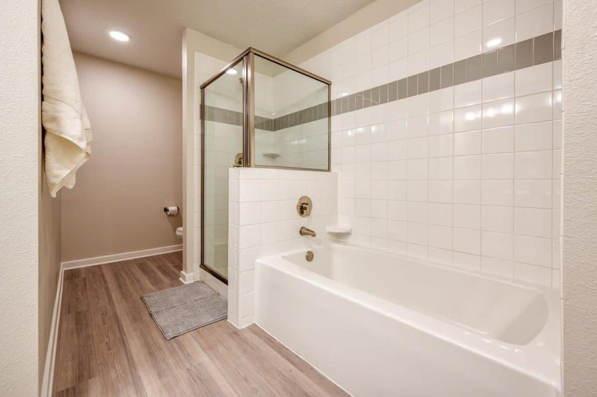 Prime Location-spacious For 8 Guests *