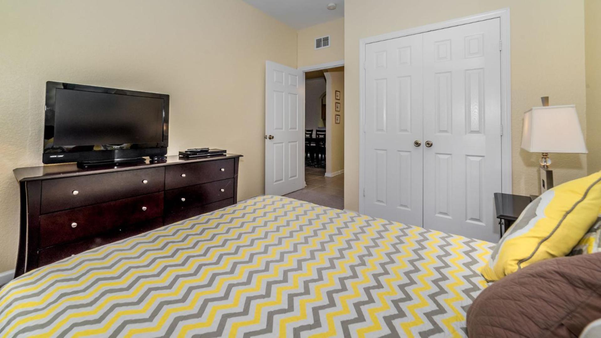 Apartment - Windsor Hills 194
