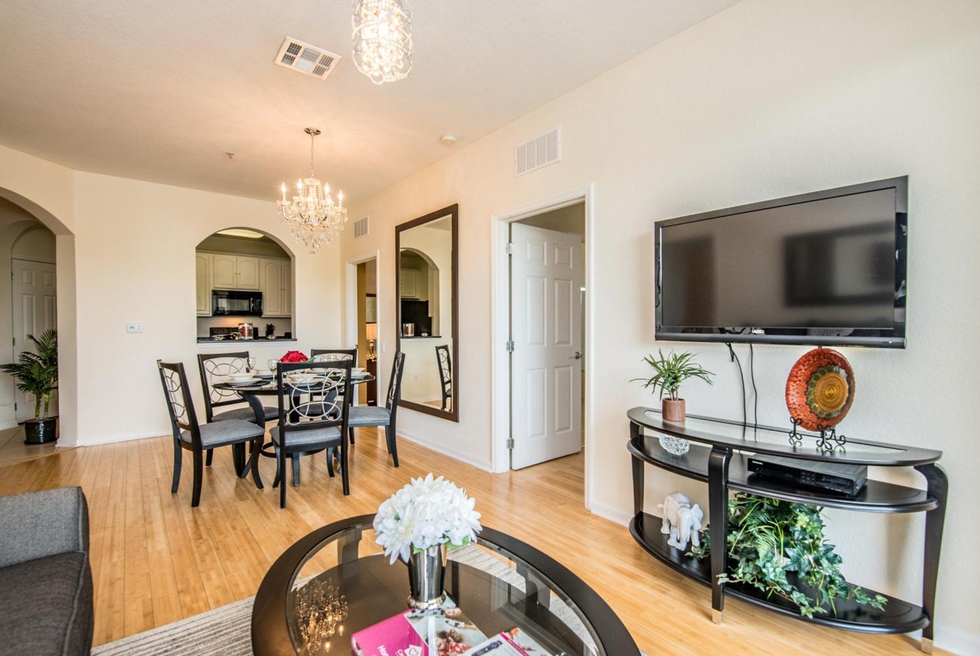 Vista Cay 77 By