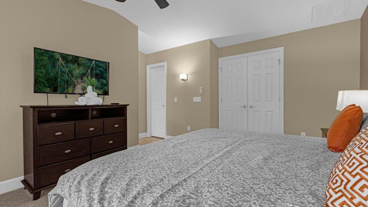 Holiday home Luxury Townhome - 5 Minutes To *