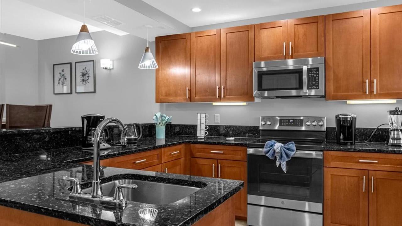 Holiday home Luxury Townhome - 5 Minutes To *