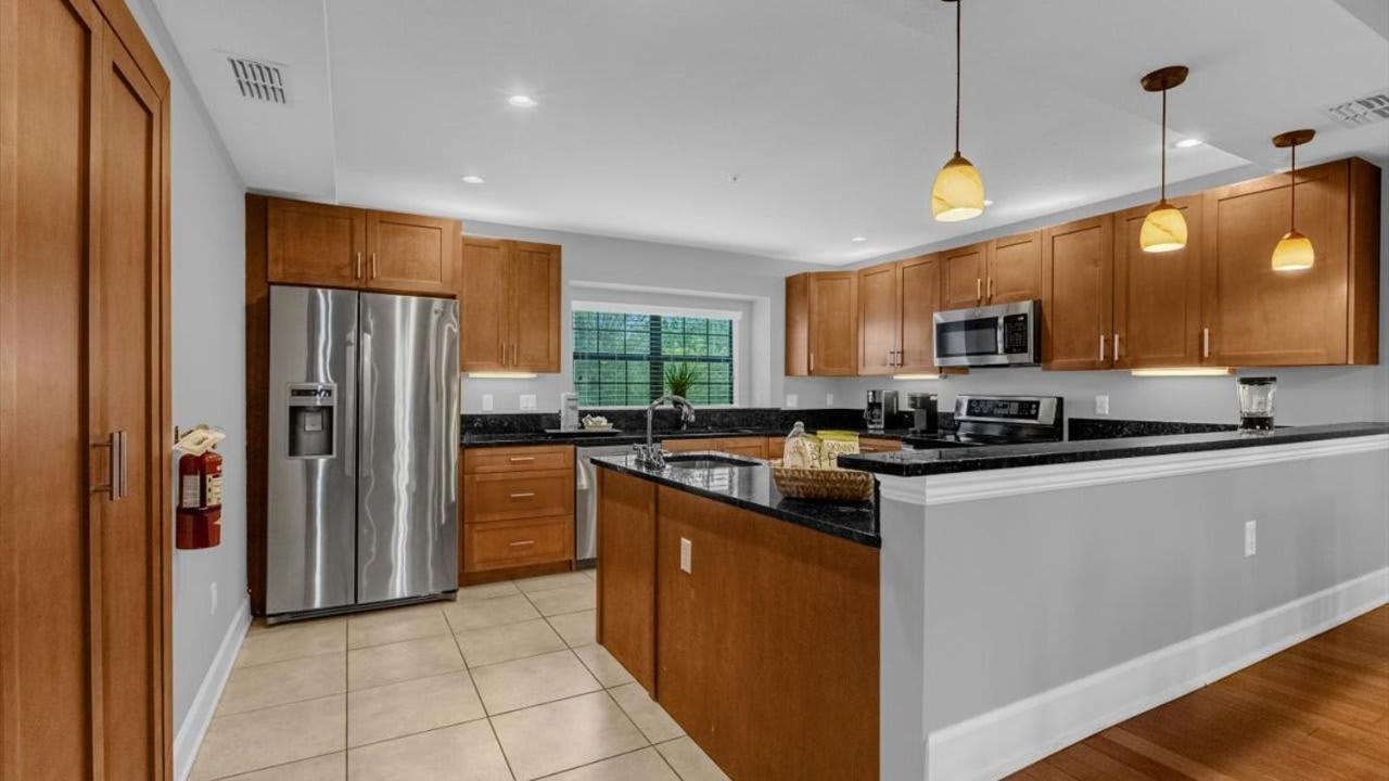 Spring Break Retreat - Renovated Townhome By