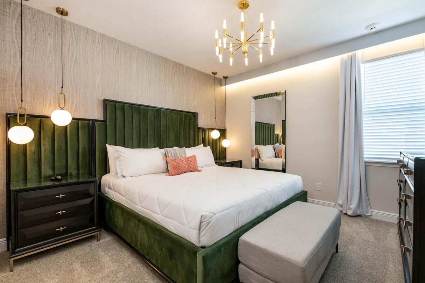 Holiday home Grand 11 Bdrm With Games At Encore Orlando