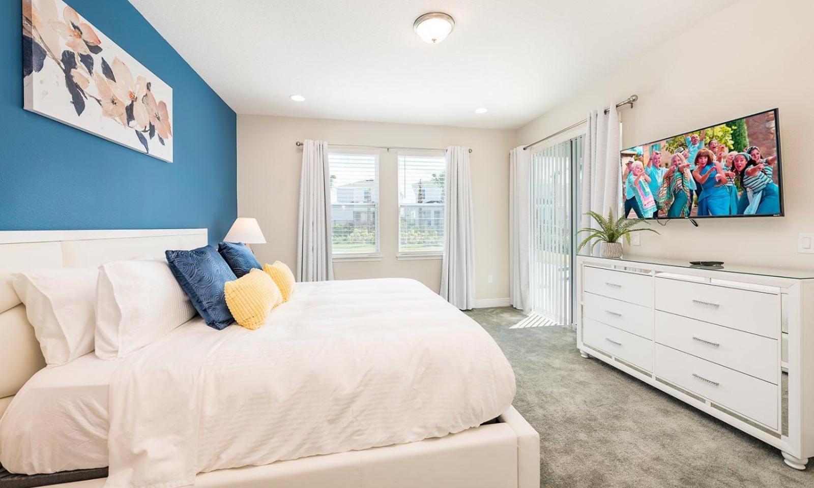 Holiday home Airy 6 Bdrm Abode With Theater In Encore