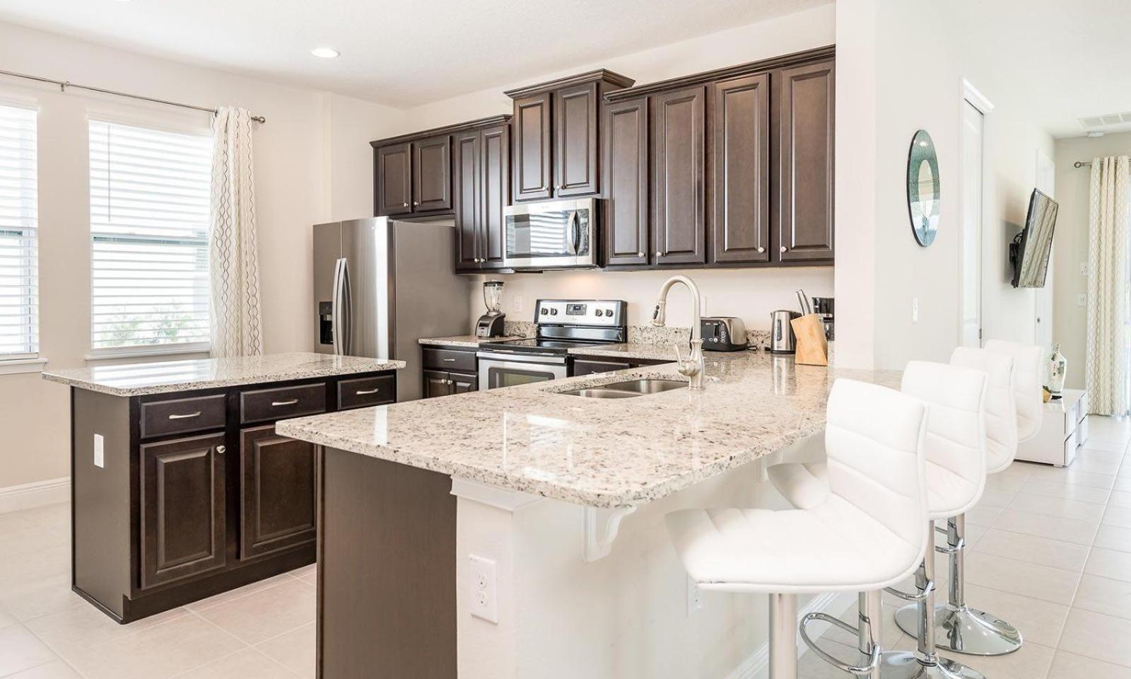Holiday home Airy 6 Bdrm Abode With Theater In Encore Orlando