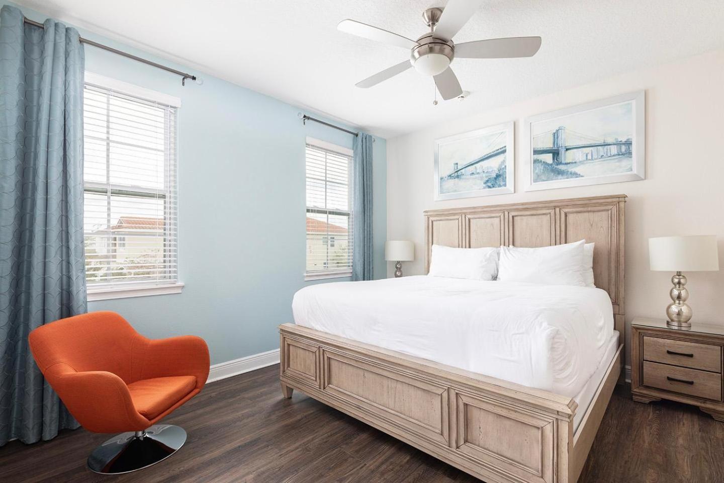 Holiday home Chic 11 Bdrm With Private Pool In Encore
