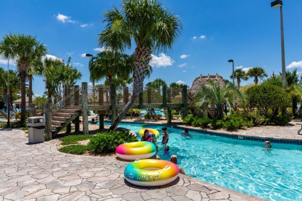 Holiday home 5 Bedrooms- 4,5 Bathrooms- Champions Gate1404 Mv *