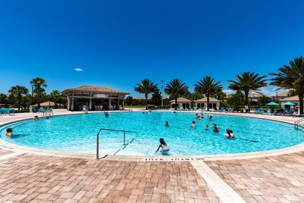5 Bedrooms- 4,5 Bathrooms- Champions Gate1404 Mv Orlando