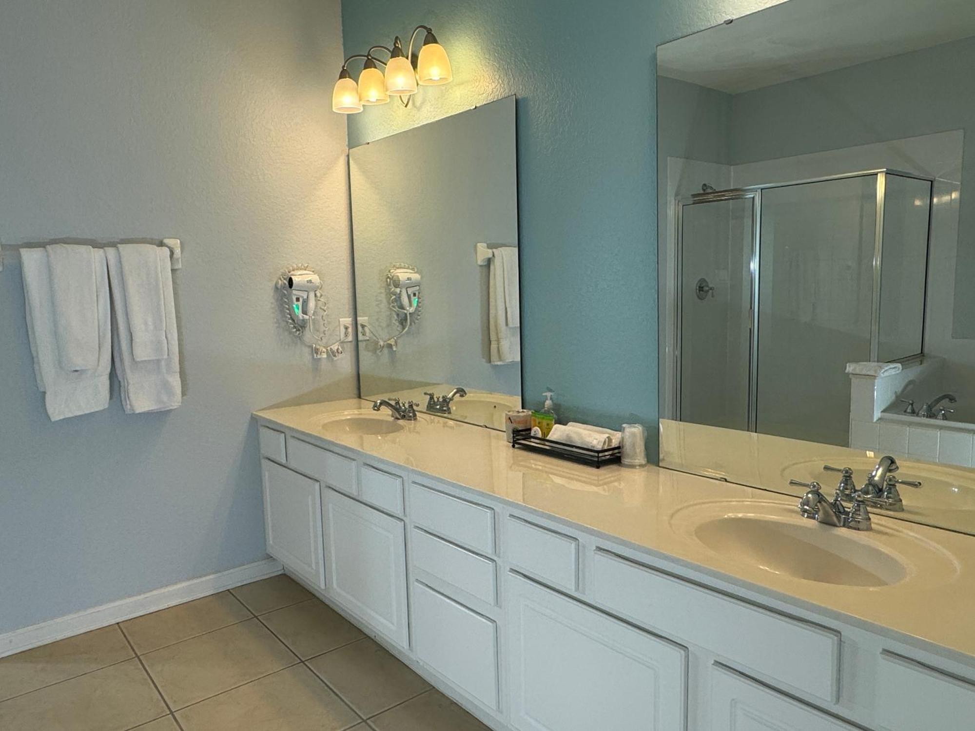 Vista Cay Hideaway Luxury By Universal
