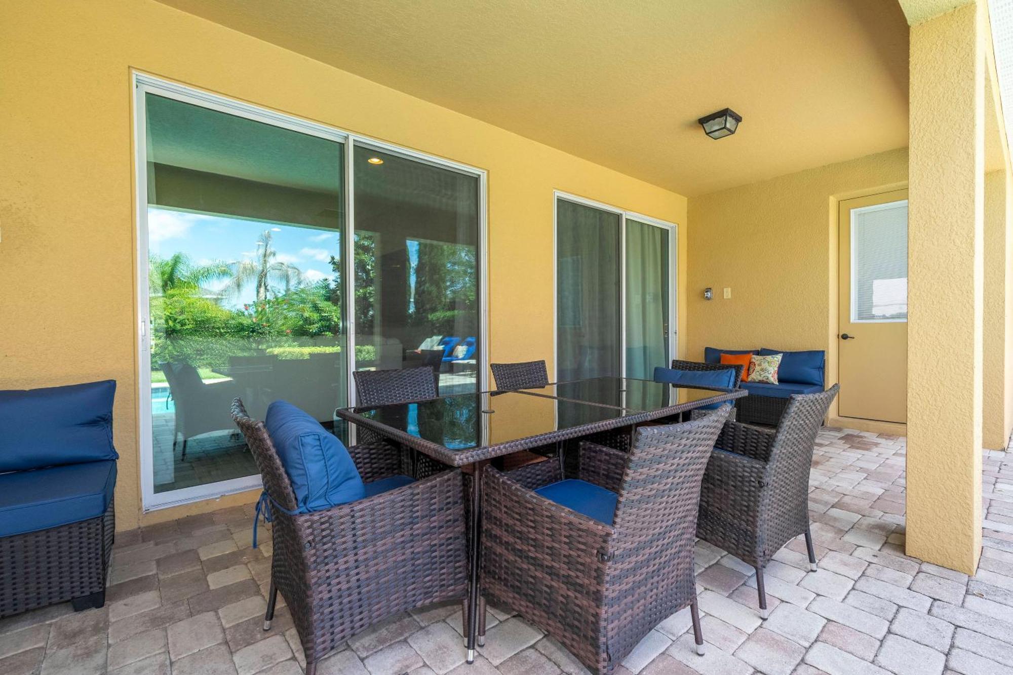 Ultimate Oasis Getaway - 9 Bed Close To Orlando