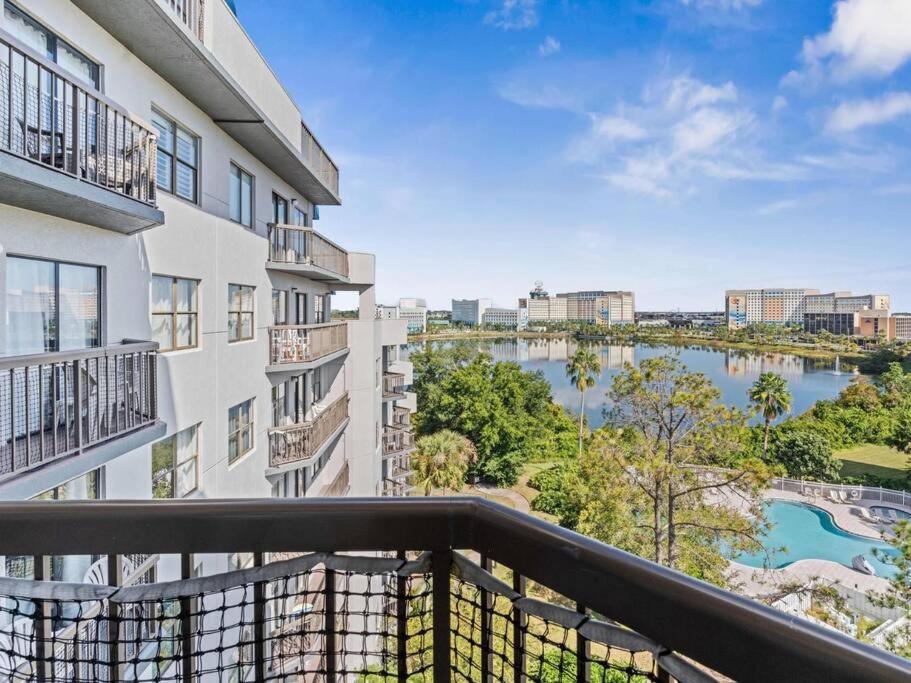 Apartment 6165 Cozy 3 Min Universal *