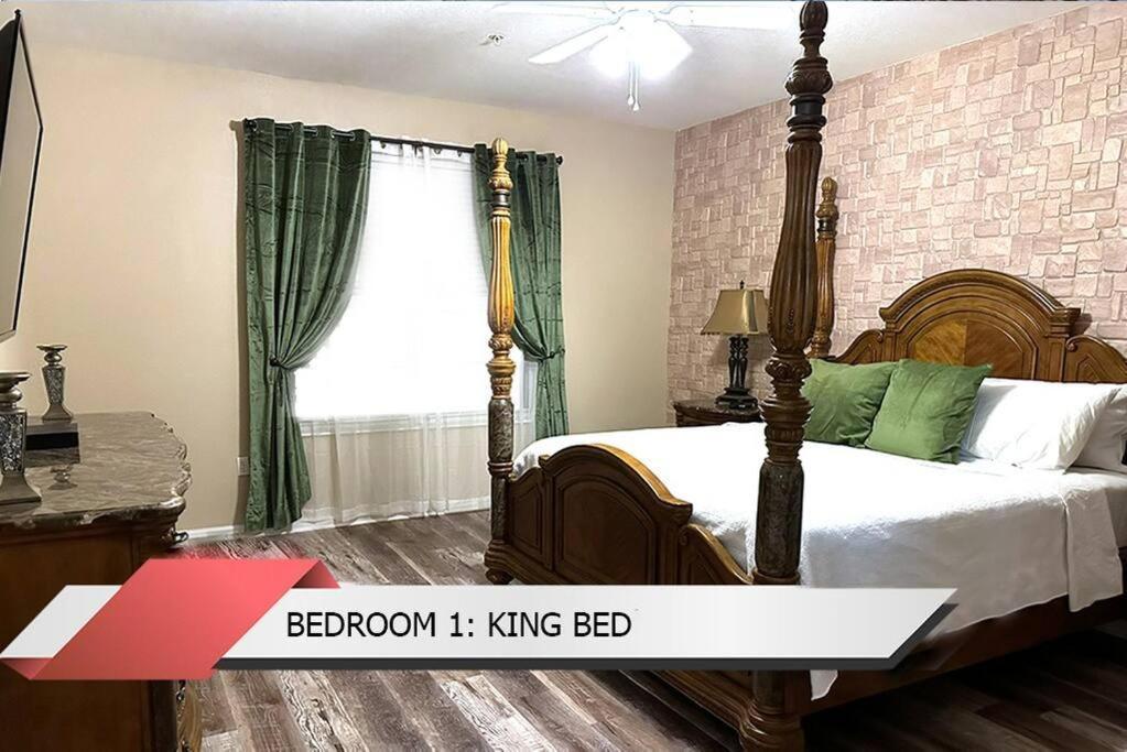 Harry Potter-themed, View, Spacious Near Universal With Extra Amenities *