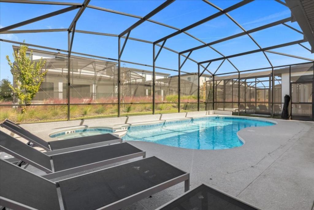 8 Bedrooms- 8 Bathrooms- Paradiso Grande 5912 Hs Holiday home Orlando