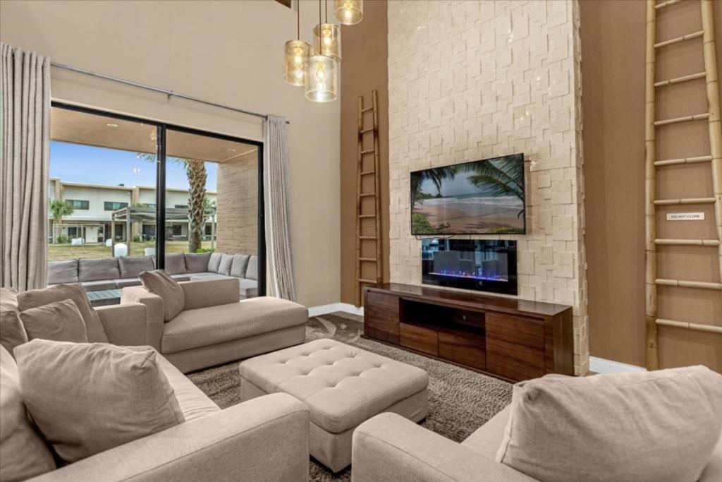 3 Bedrooms- 3,5 Bathrooms- Magic Village 7584 Bd Holiday home *