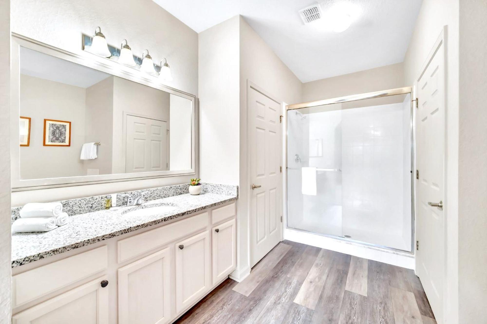 2br Queen Bed - Hot Tub Pool - Near * Orlando